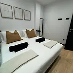 Oasis Pavia 15