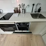 Oasis Pavia 15 شقة *
