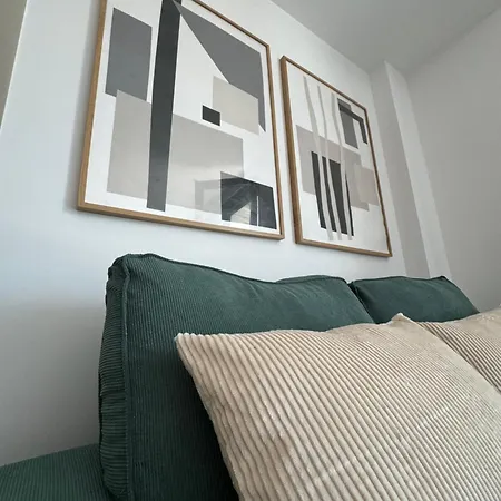 Oasis Pavia 15 Apartment